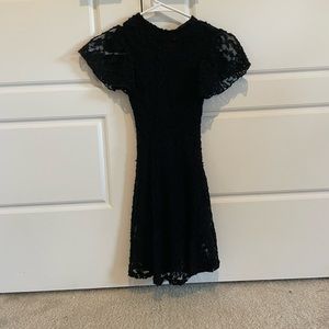 ‼️Zunie Girls Lacy Black Dress with Flowy Sleeves‼️